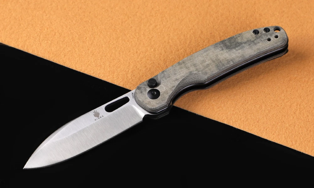 where are Kizer knives made